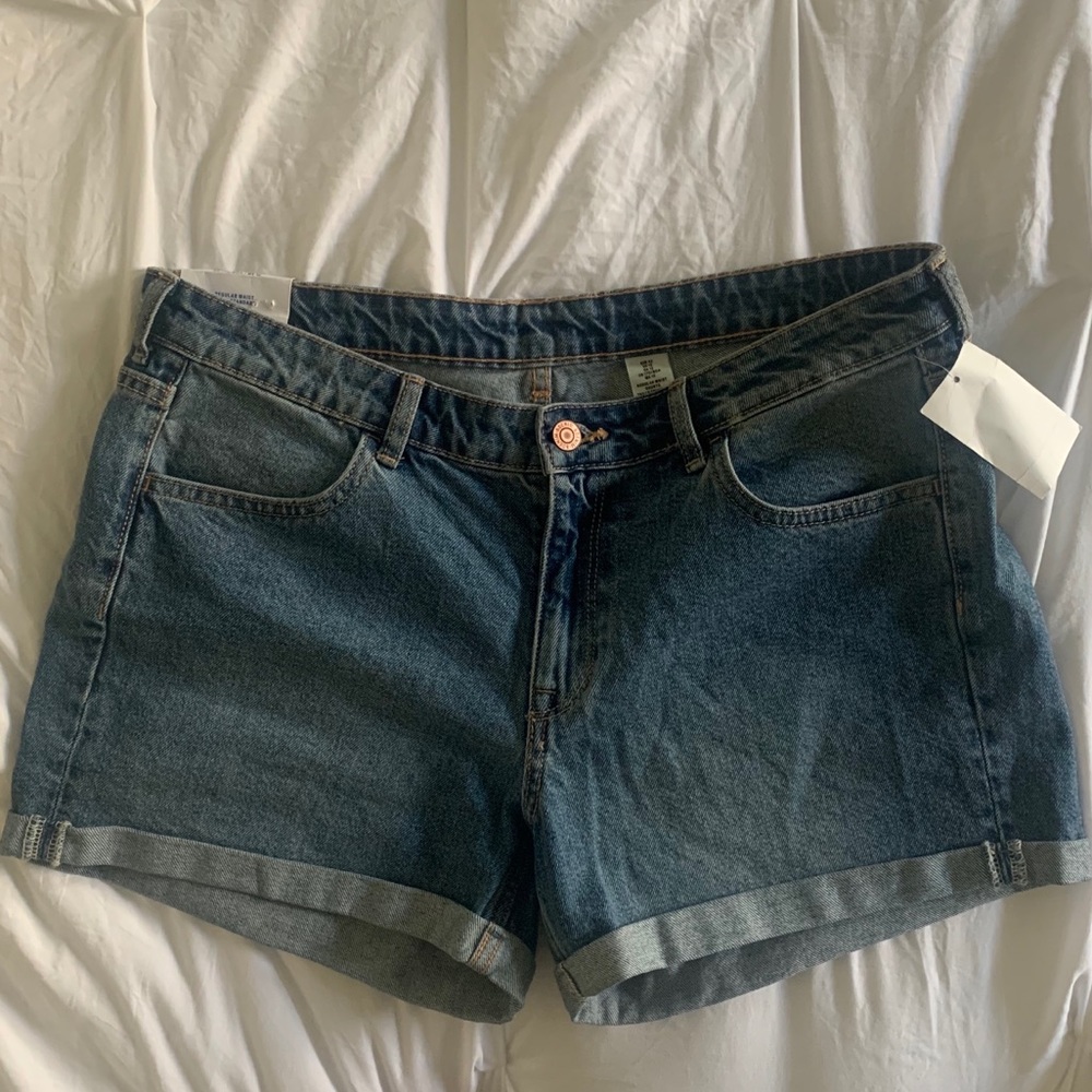 H&M denim shorts